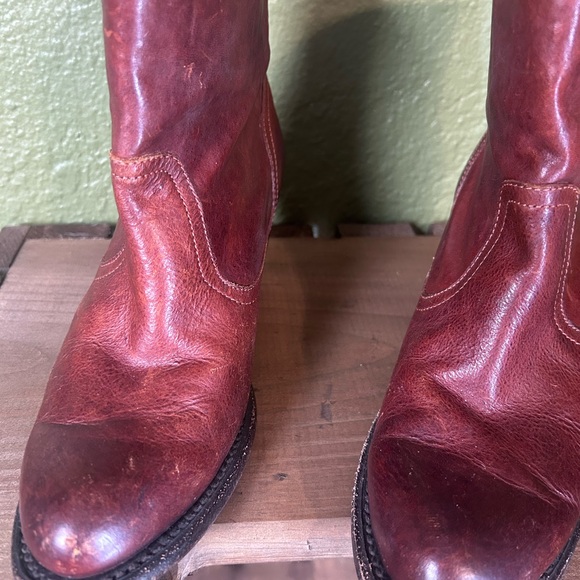 Frye Brown leather Ankle Boots Vintage Western Style Size 7 Zip closure cowgirl - Picture 3 of 10
